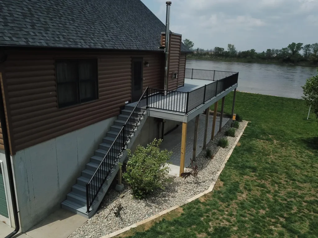 Deck Installation in Omaha, NE | Hunt Home Remodeling