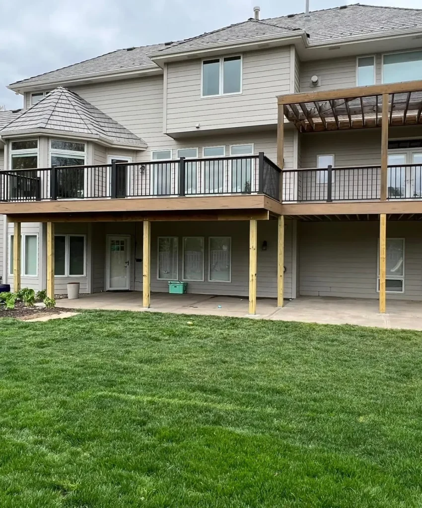 deck-builder-in-bennington Deck Builder in Bennington, NE | Hunt Home Remodeling